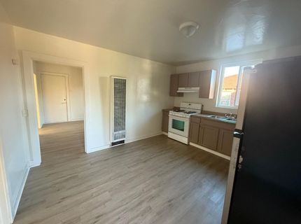 2006 E Lafayette St, Stockton, CA 95205 Photo