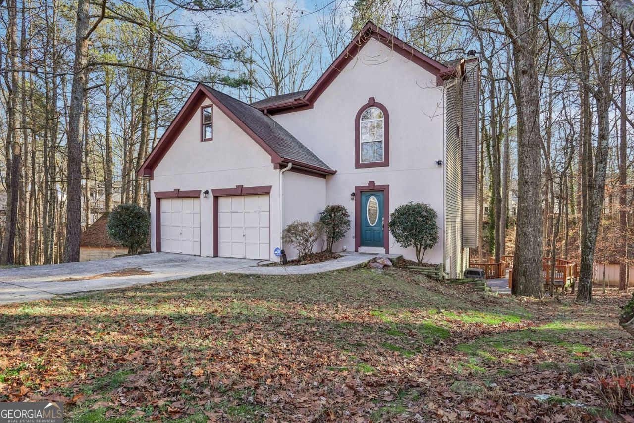 215 Pine Bridge Trail, Alpharetta, GA 30022 Main Photo