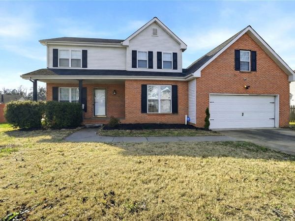 3172 Turtle Creek Ct, Clarksville, TN 37043