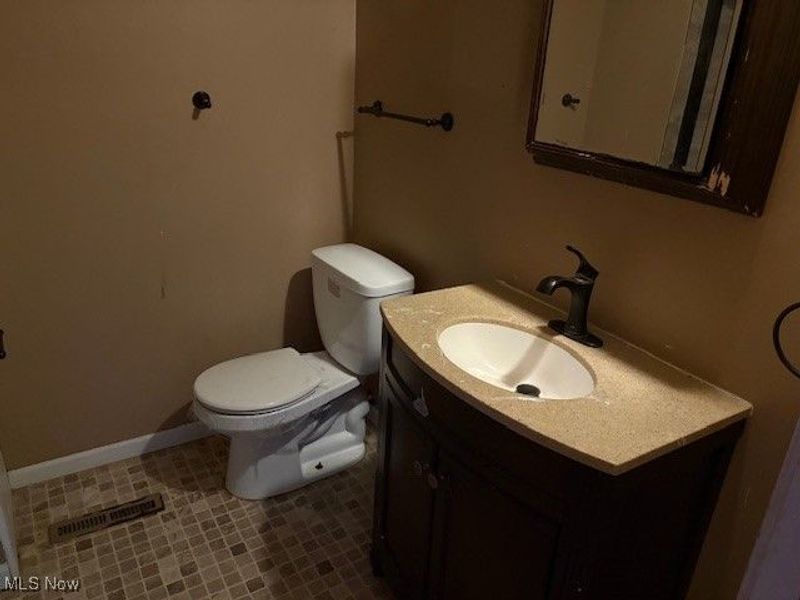 1700 Karg Drive, Akron, OH 44313 Photo 15