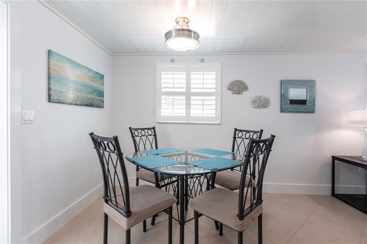 6154 Midnight Pass Road, Unit A1, Sarasota, FL 34242 Photo