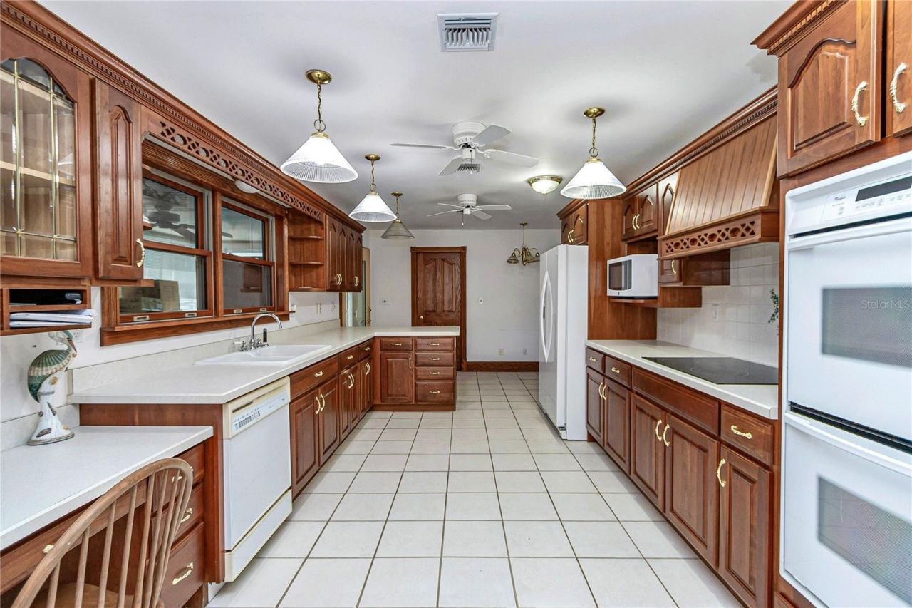 8900 SE 72nd Avenue, Ocala, FL 34472 Photo