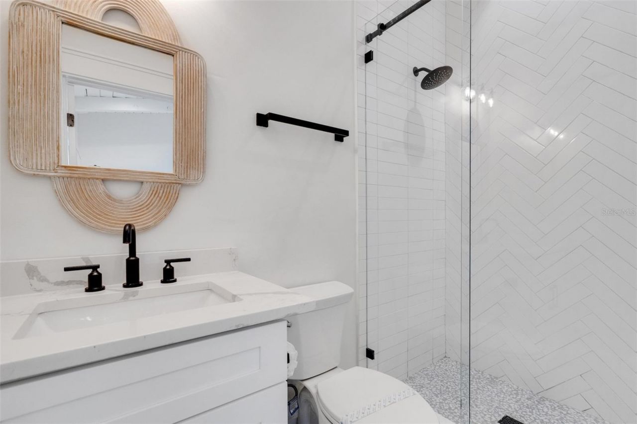 305 73rd Street, Holmes Beach, FL 34217 Photo