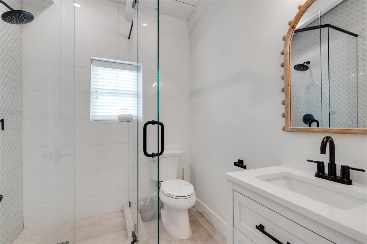 305 73rd Street, Holmes Beach, FL 34217 Photo