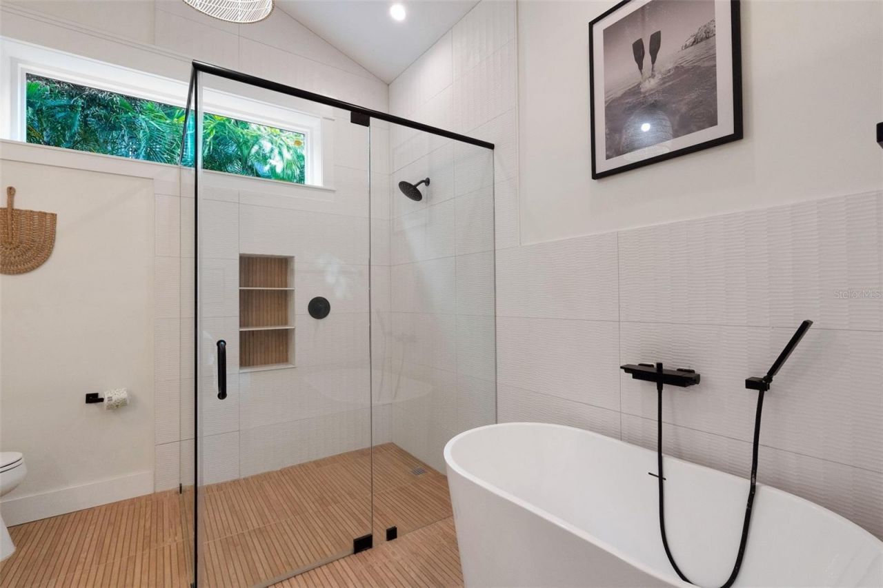 305 73rd Street, Holmes Beach, FL 34217 Photo