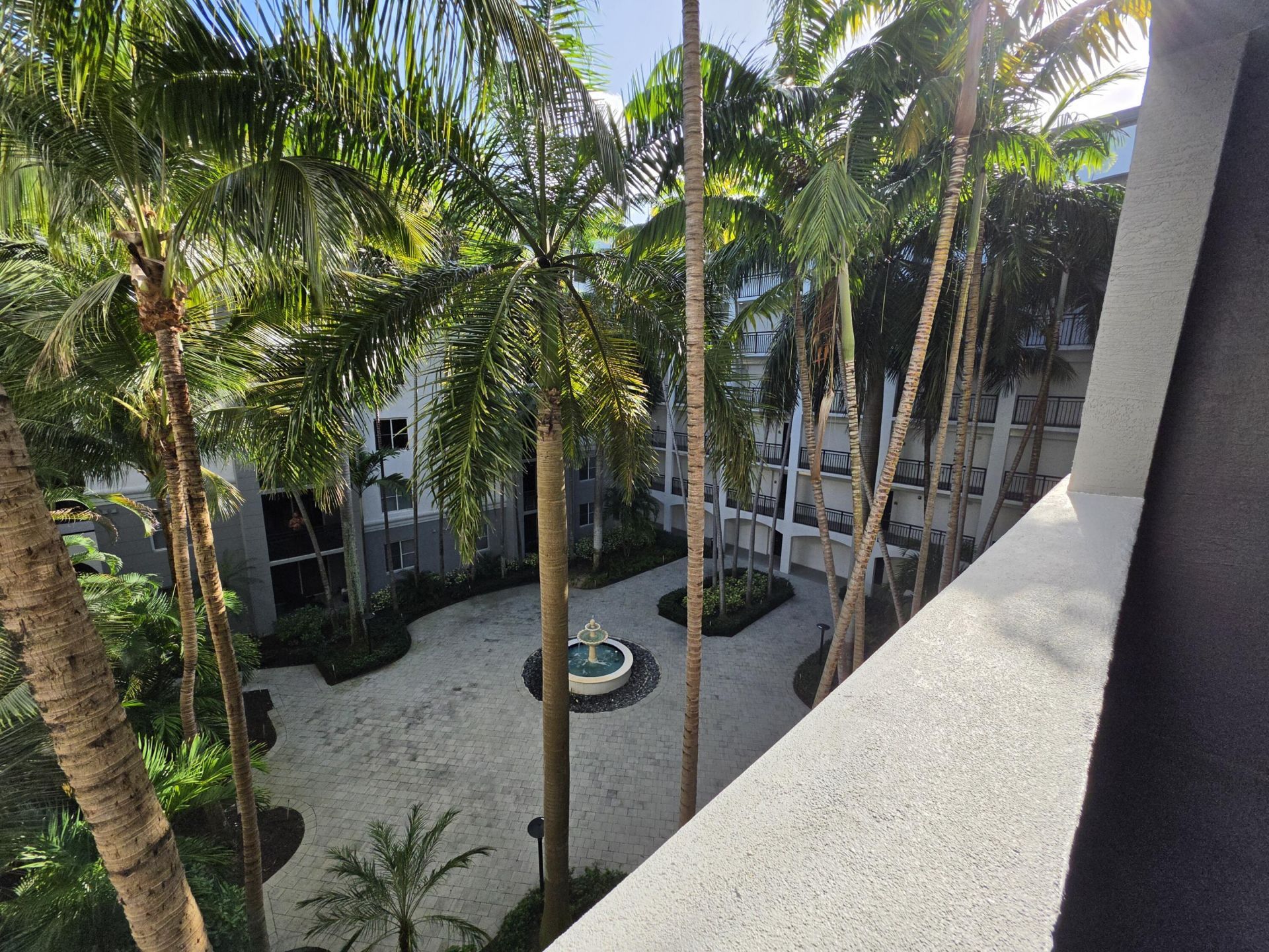 1690 Renaissance Commons Boulevard, Unit 1429, Boynton Beach, FL 33426 Photo