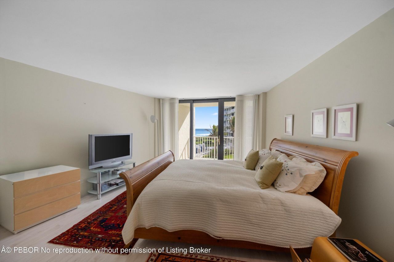 3360 S Ocean Boulevard, Unit 3 G I, Palm Beach, FL 33480 Photo