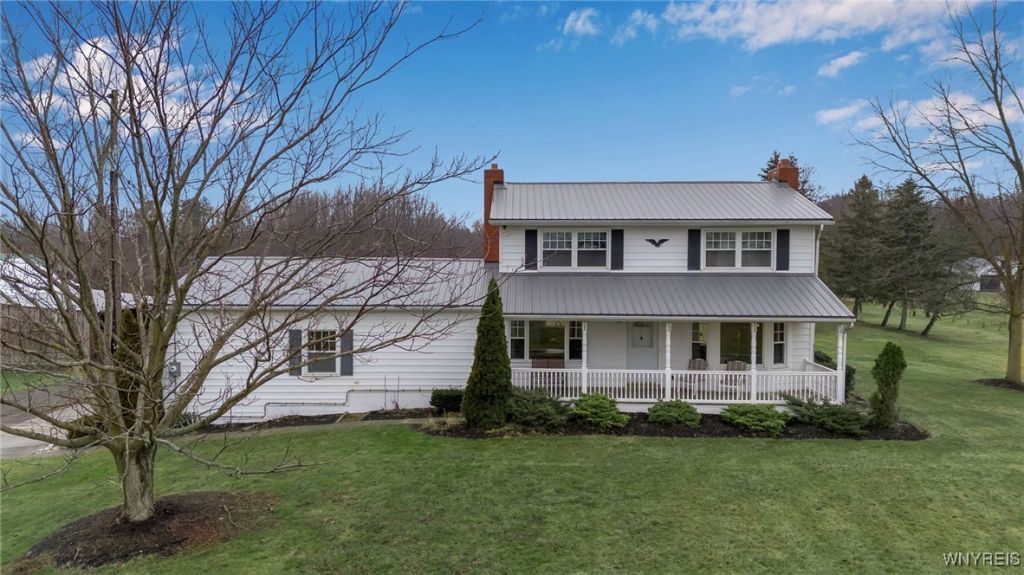 3212 Hickox Road, Hamburg, NY 14075 Main Photo