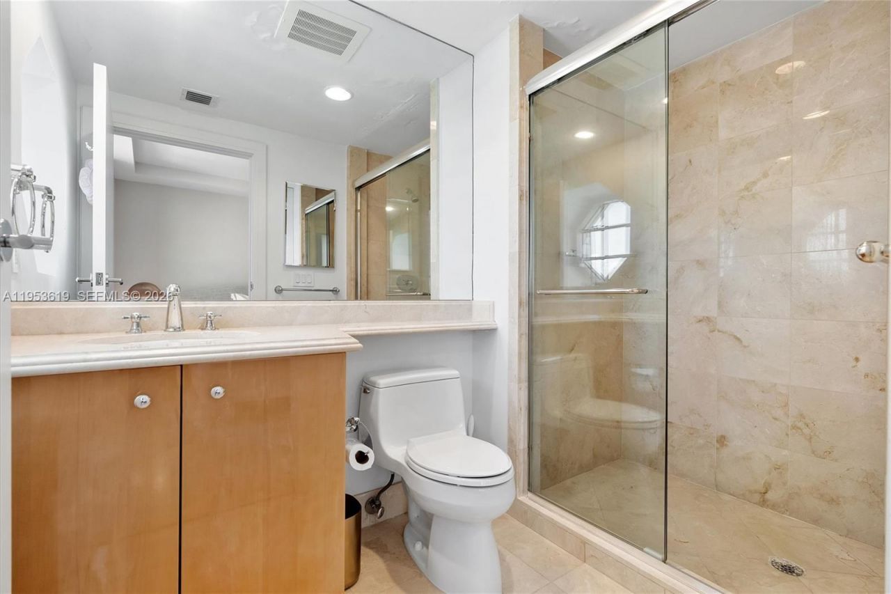 17875 Collins Ave, Unit 1906, Sunny Isles Beach, FL 33160 Photo