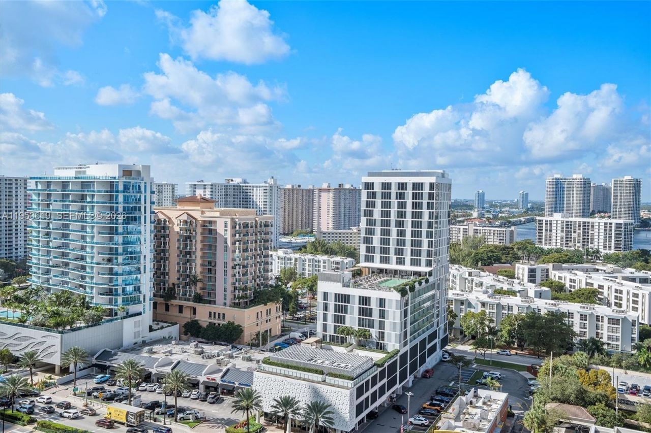 17875 Collins Ave, Unit 1906, Sunny Isles Beach, FL 33160 Photo