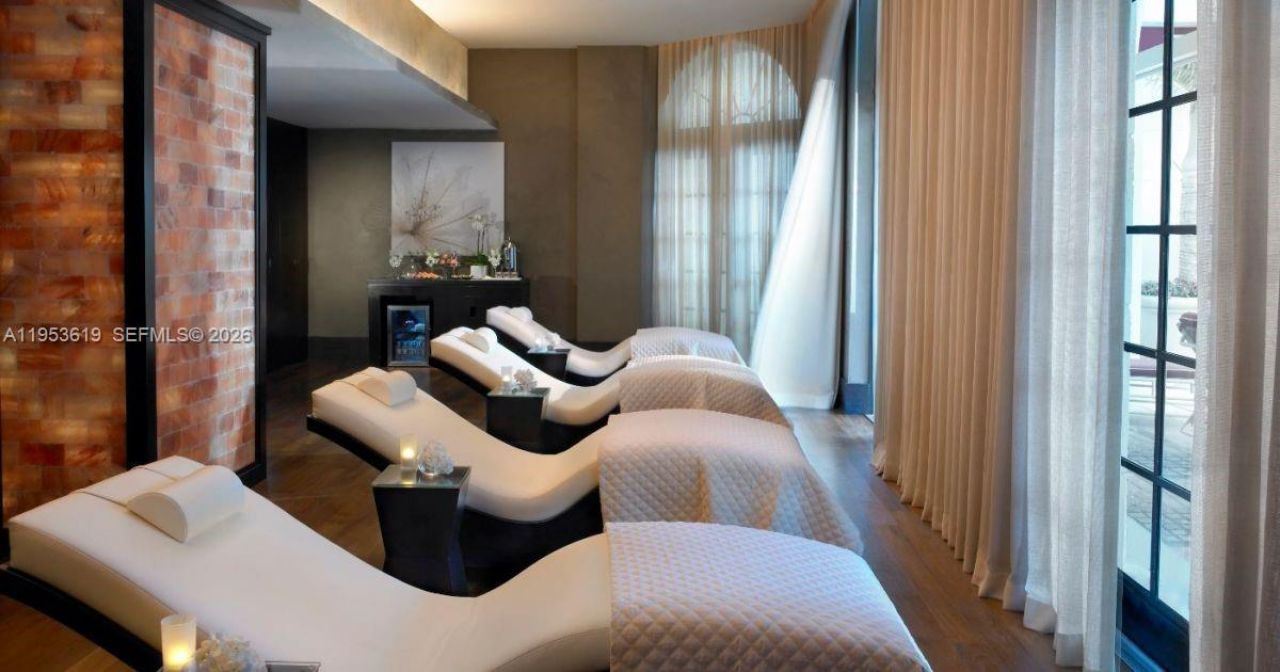 17875 Collins Ave, Unit 1906, Sunny Isles Beach, FL 33160 Photo