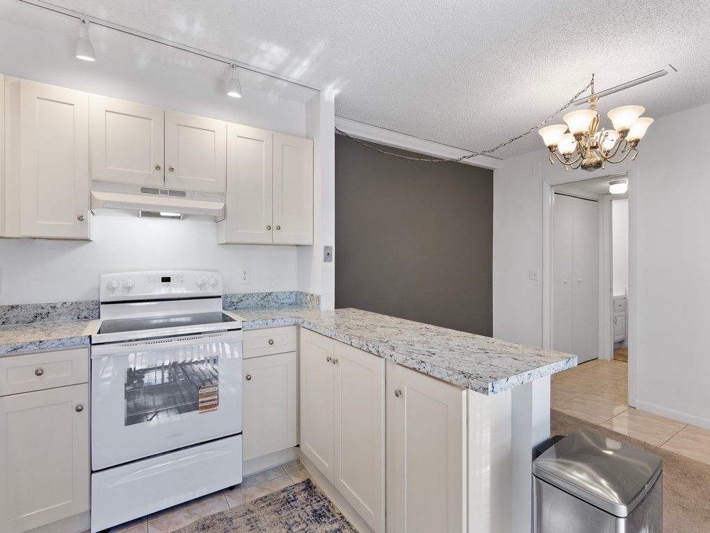 1458 N Lawnwood Circle, Unit 24B, Fort Pierce, FL 34950 Photo