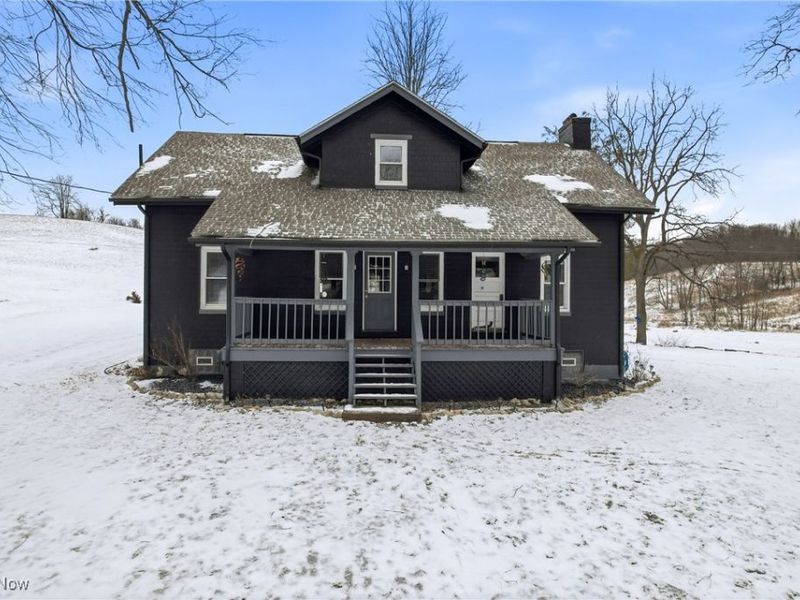 1032 Hartwood Road NW, Magnolia, OH 44643 Photo 1