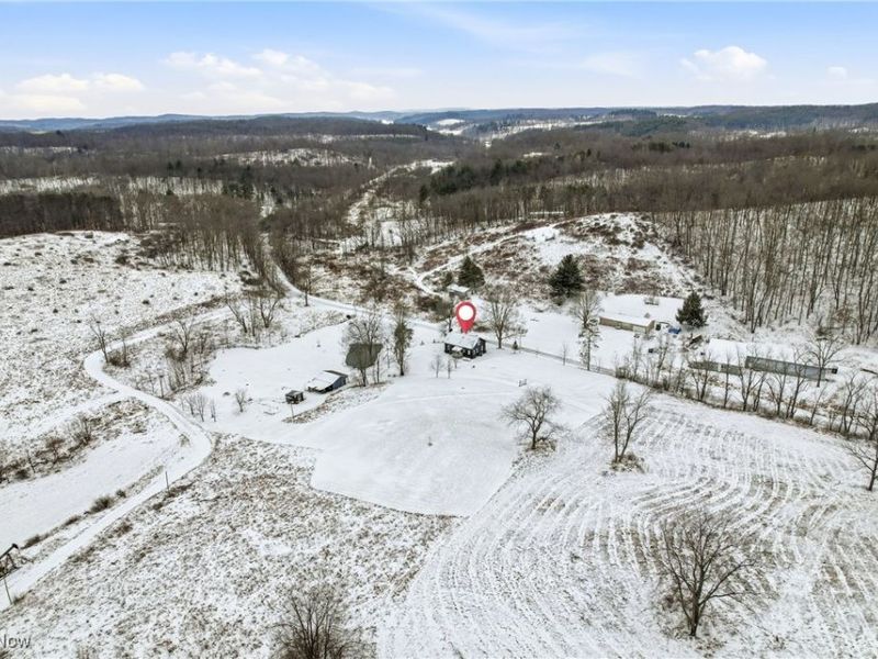 1032 Hartwood Road NW, Magnolia, OH 44643 Photo 12