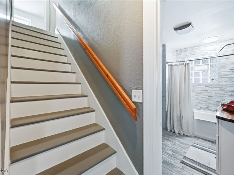 1032 Hartwood Road NW, Magnolia, OH 44643 Photo 30