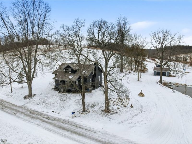 1032 Hartwood Road NW, Magnolia, OH 44643 Photo 4