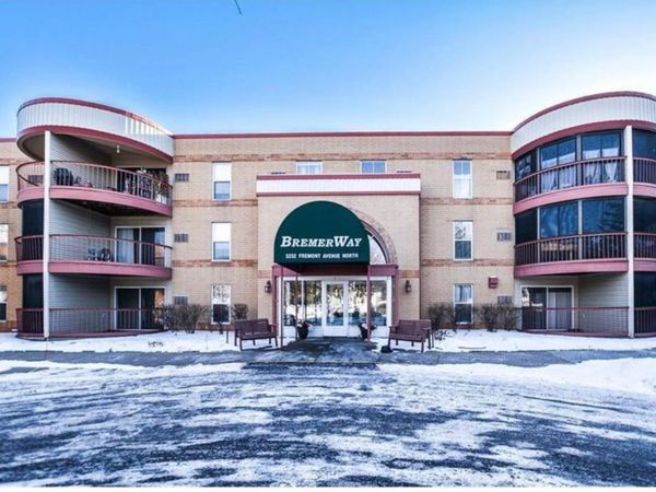 3232 Fremont Avenue N, Unit 213, Minneapolis, MN 55412