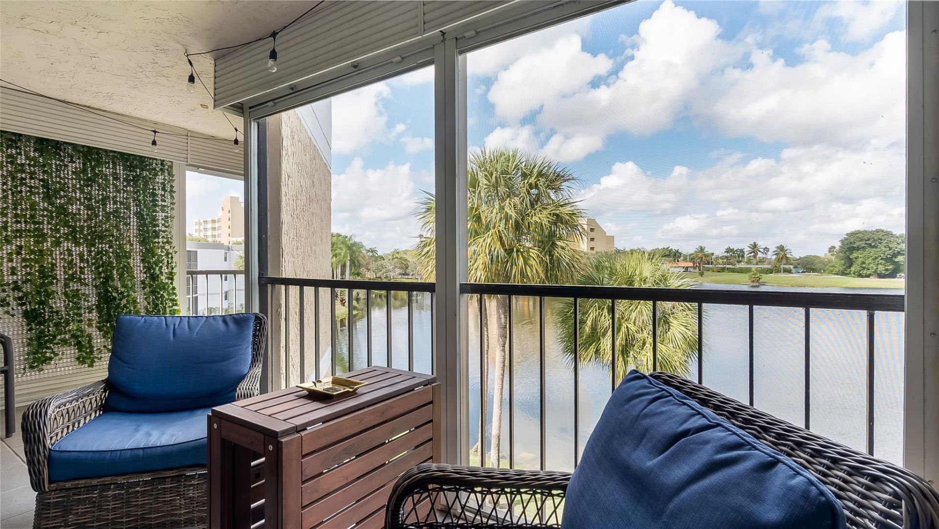 16325 Golf Club Road, Unit 303, Weston, FL 33326 Photo