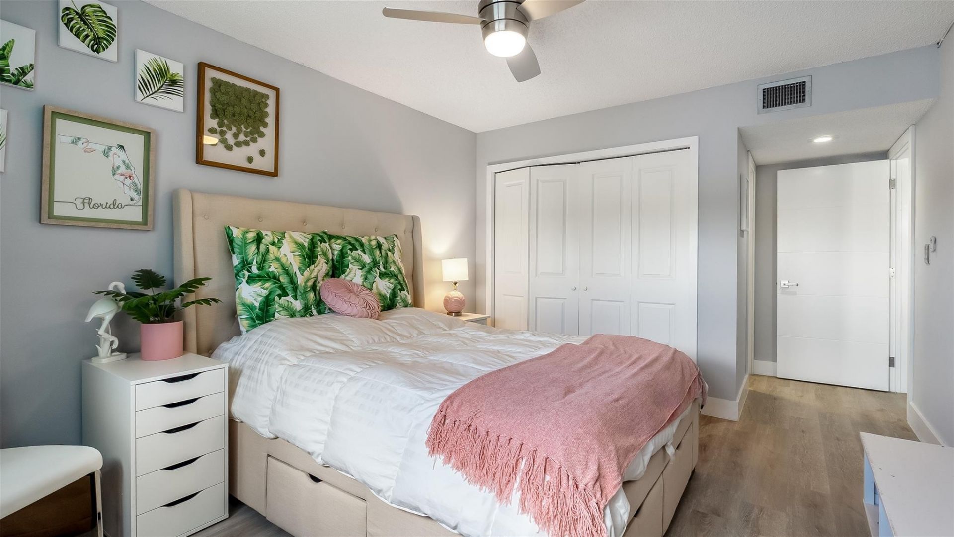 16325 Golf Club Road, Unit 303, Weston, FL 33326 Photo