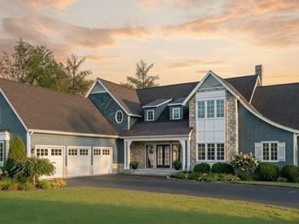 6636 Morning Dew Lane, Sun Prairie, WI 53590