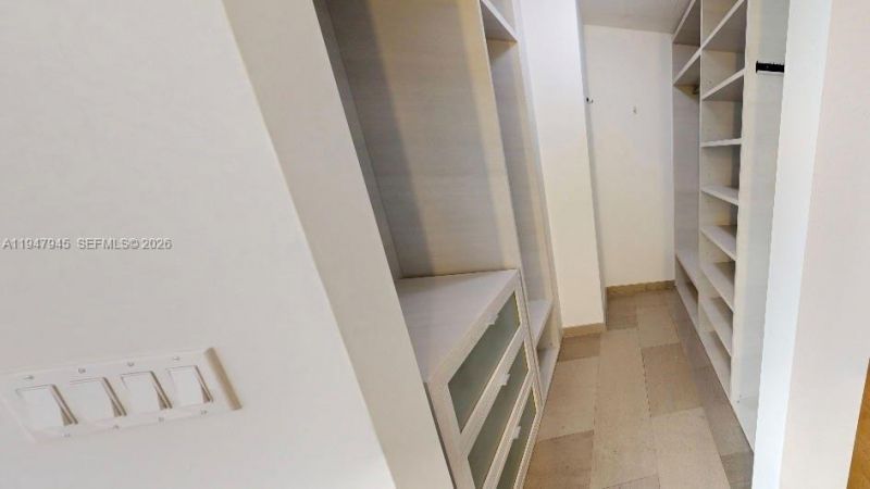 68 SE 6th St, Unit 2110, Miami, FL 33131 Photo