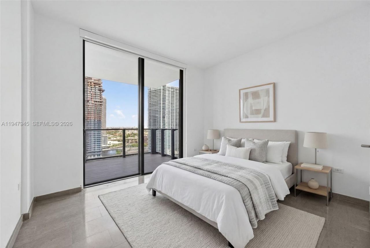 68 SE 6th St, Unit 2110, Miami, FL 33131 Photo
