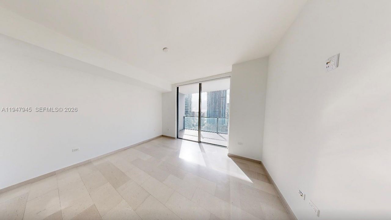 68 SE 6th St, Unit 2110, Miami, FL 33131 Photo