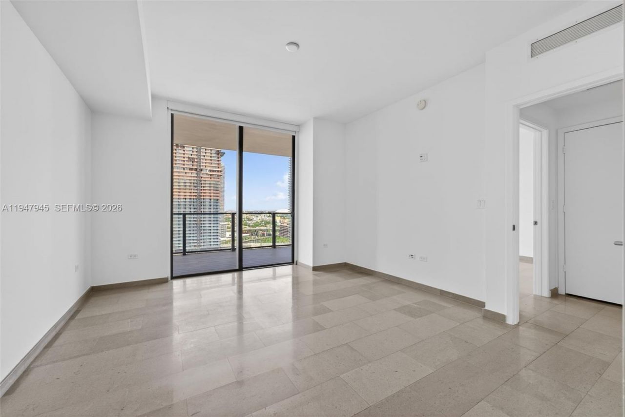 68 SE 6th St, Unit 2110, Miami, FL 33131 Photo