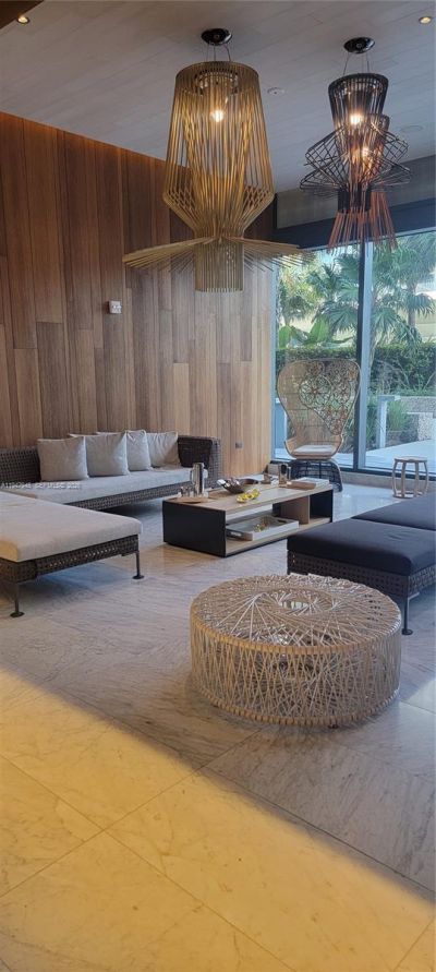 68 SE 6th St, Unit 2110, Miami, FL 33131 Photo