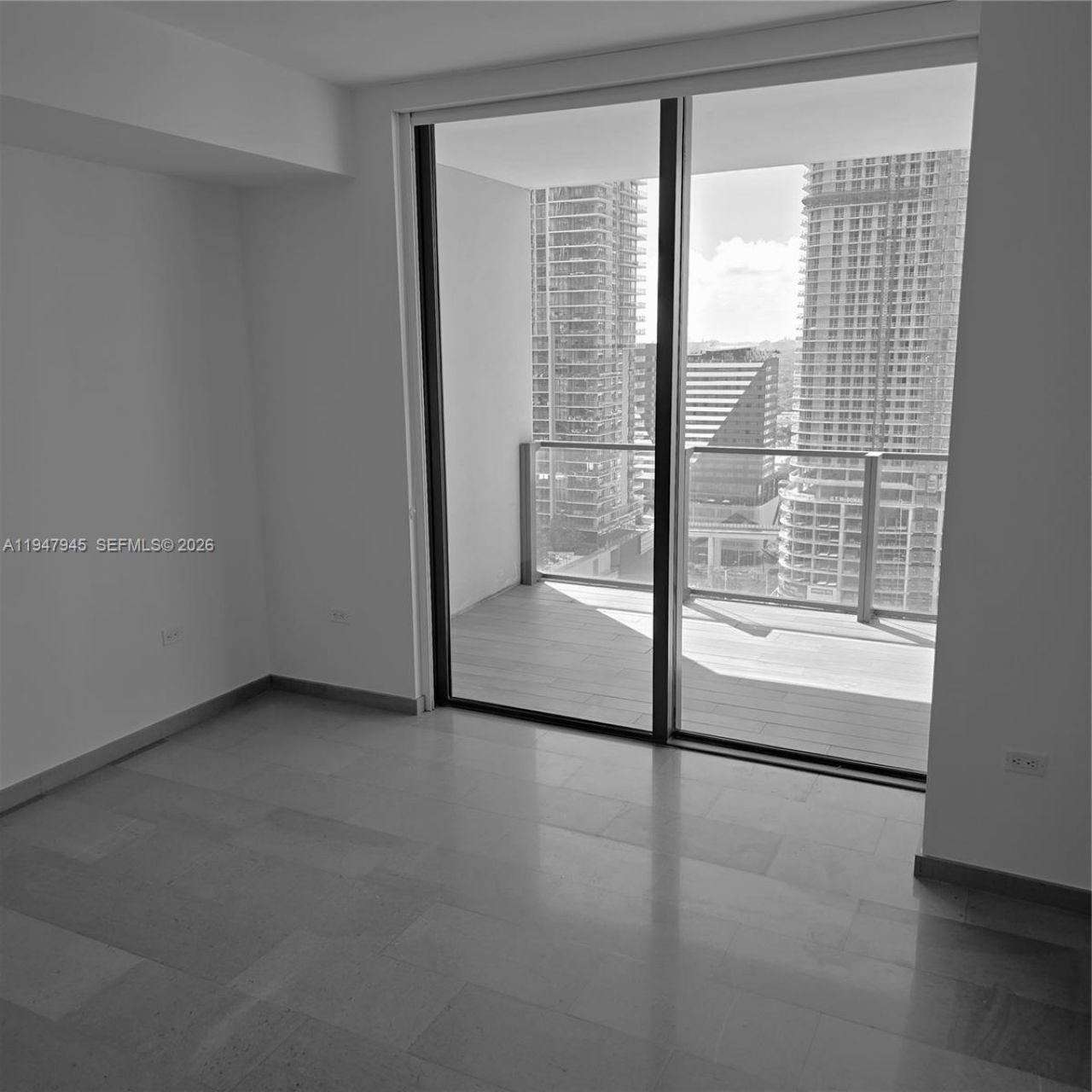 68 SE 6th St, Unit 2110, Miami, FL 33131 Photo