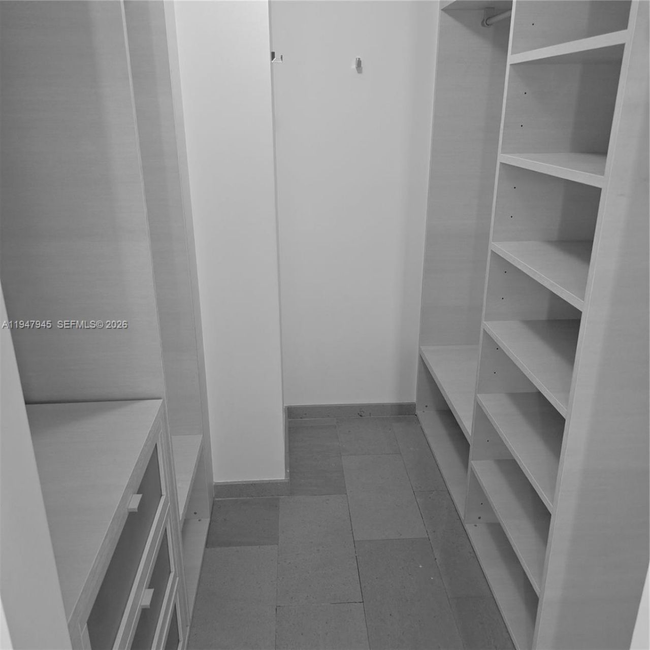 68 SE 6th St, Unit 2110, Miami, FL 33131 Photo