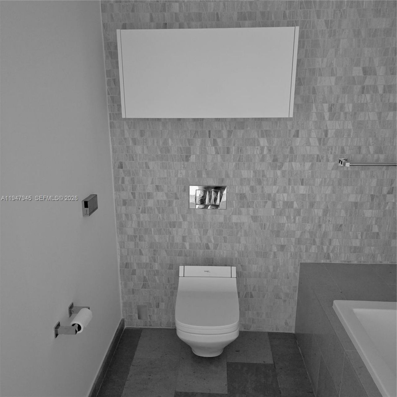 68 SE 6th St, Unit 2110, Miami, FL 33131 Photo