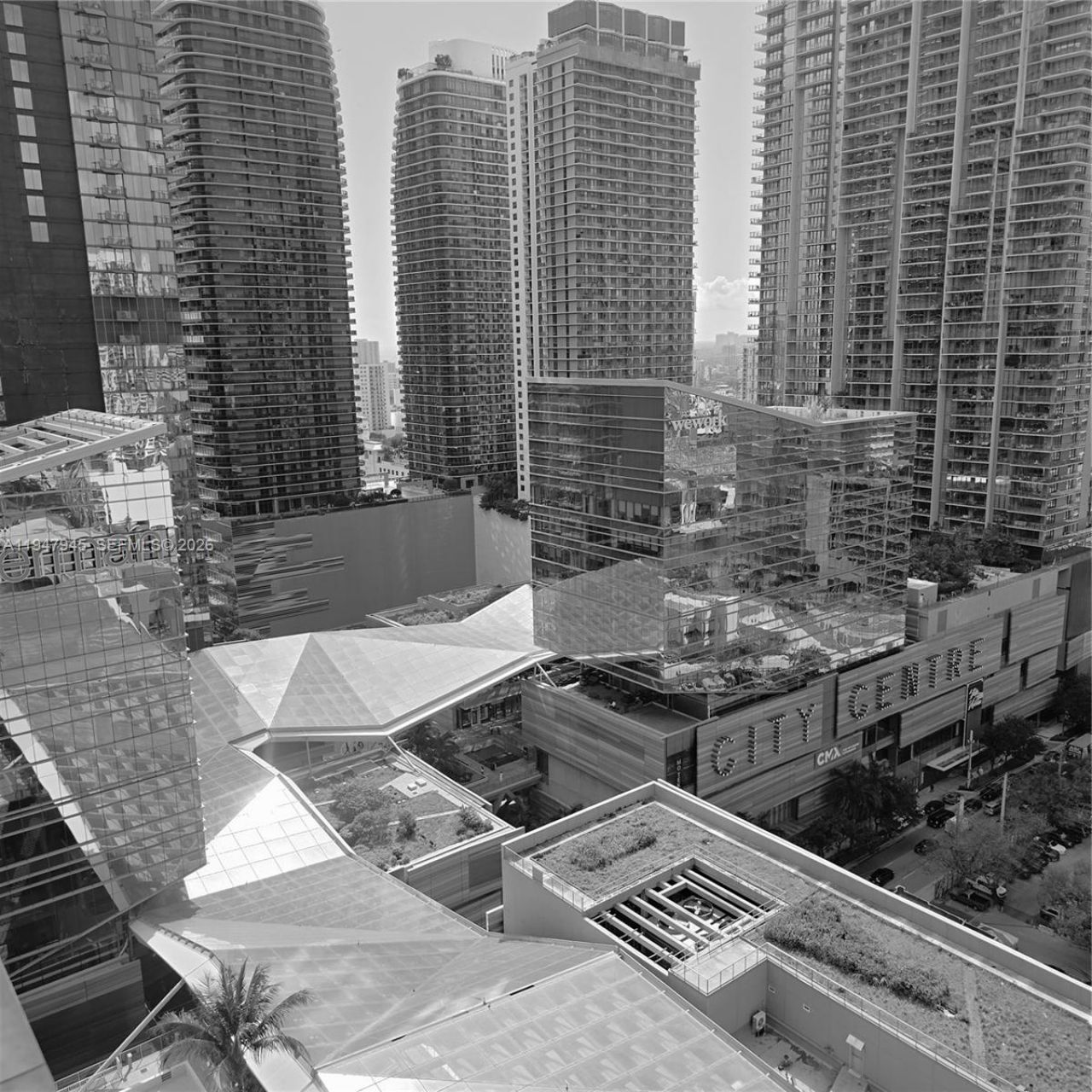 68 SE 6th St, Unit 2110, Miami, FL 33131 Photo