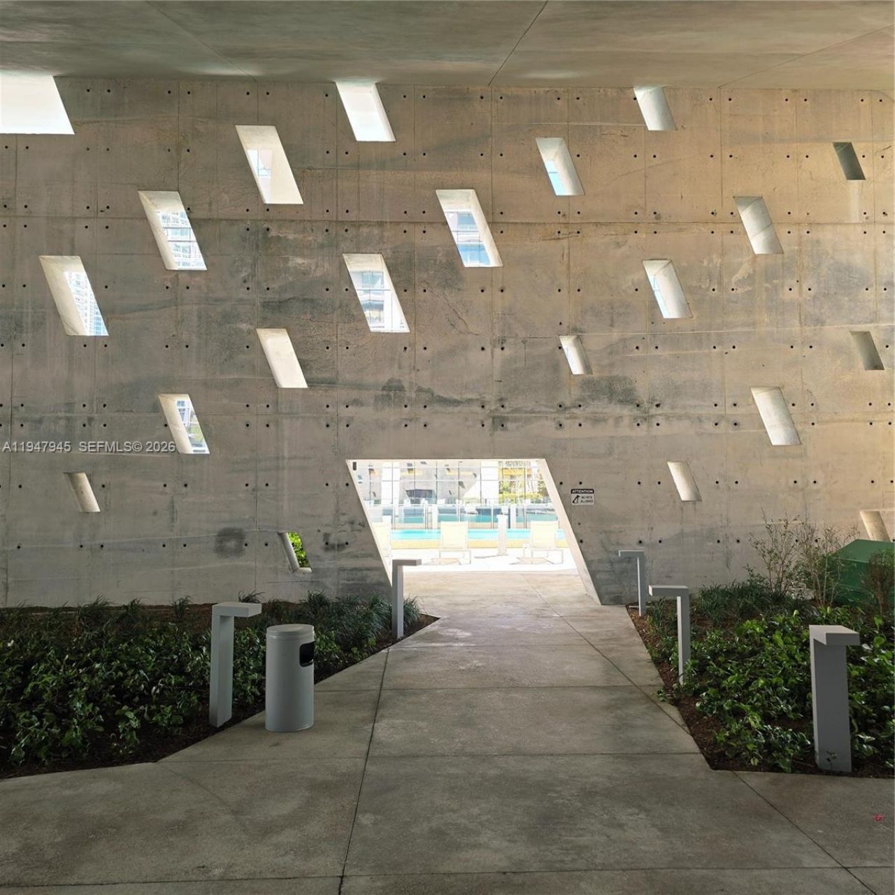 68 SE 6th St, Unit 2110, Miami, FL 33131 Photo