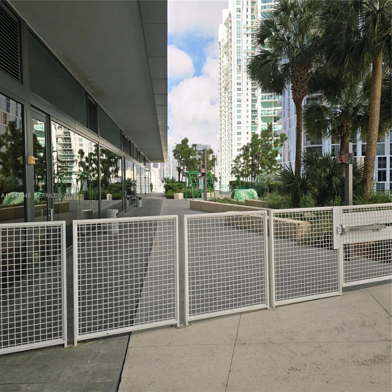 68 SE 6th St, Unit 2110, Miami, FL 33131 Photo
