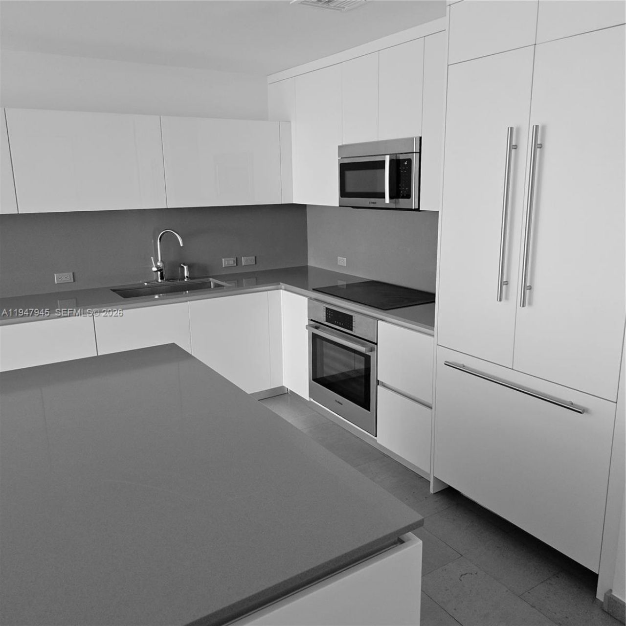 68 SE 6th St, Unit 2110, Miami, FL 33131 Photo