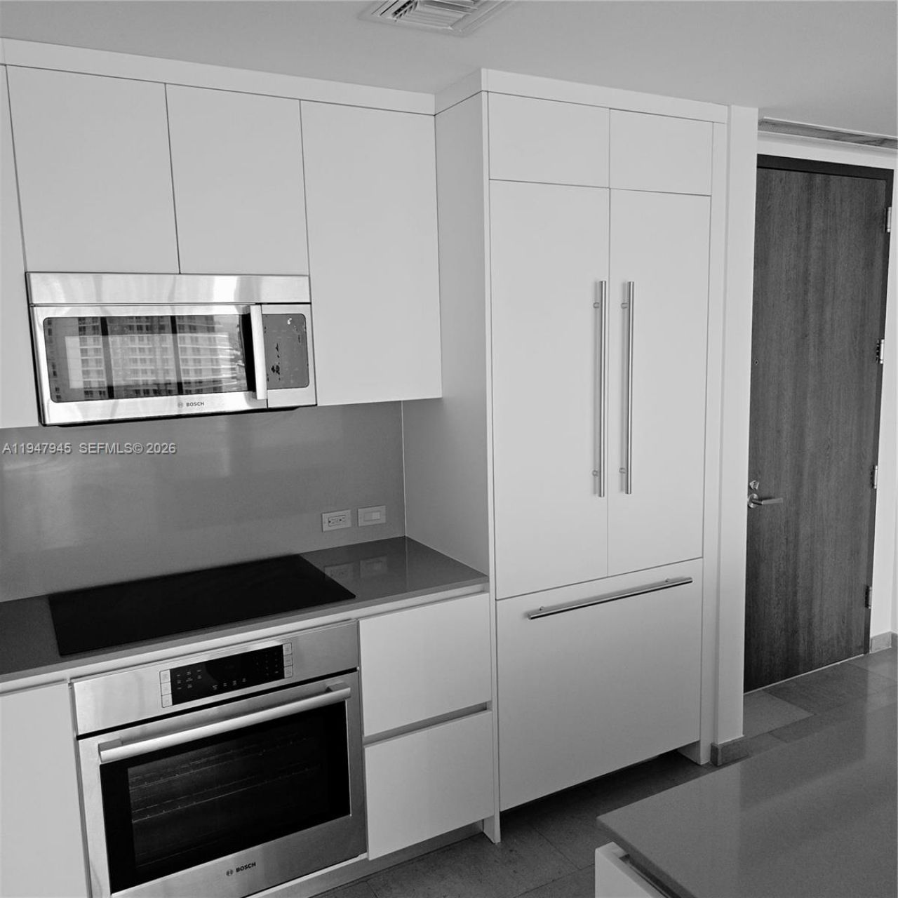 68 SE 6th St, Unit 2110, Miami, FL 33131 Photo