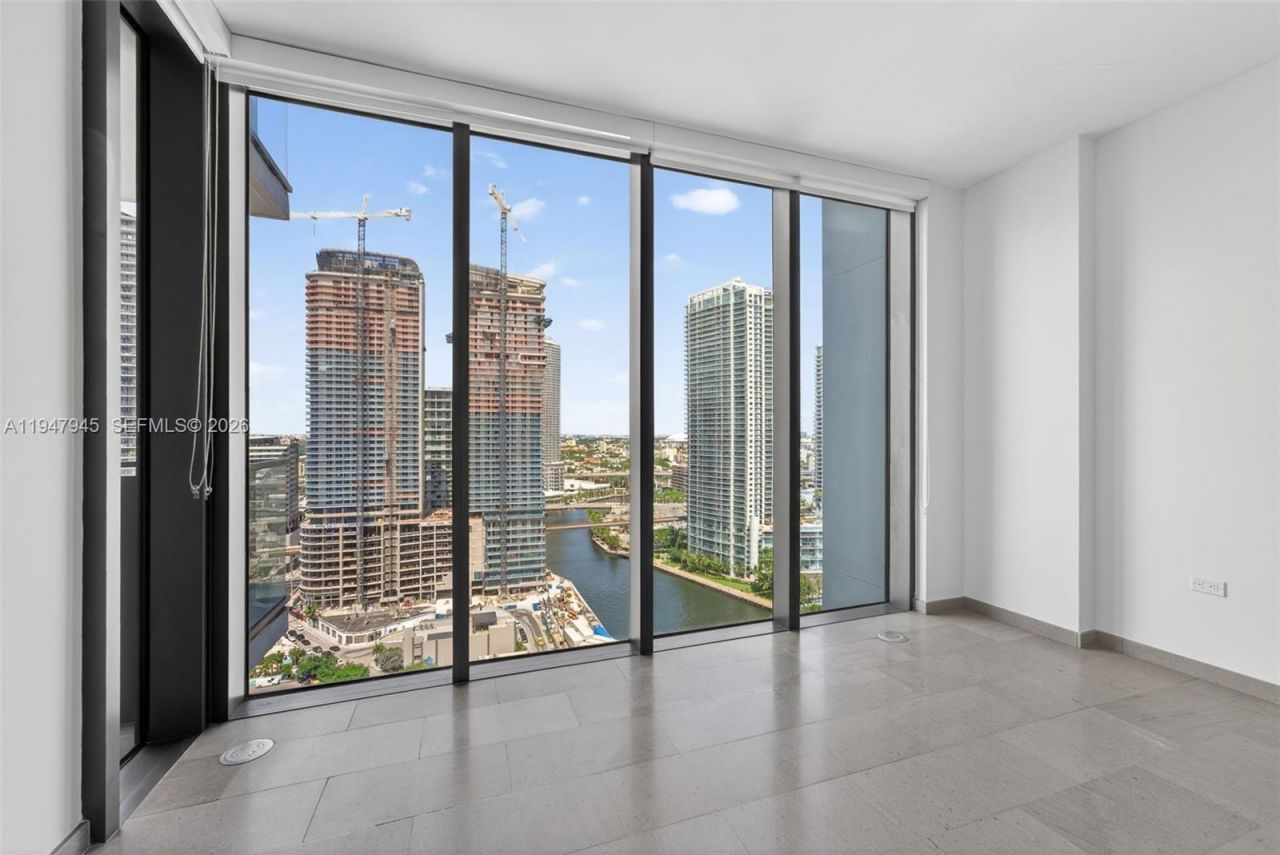 68 SE 6th St, Unit 2110, Miami, FL 33131 Photo