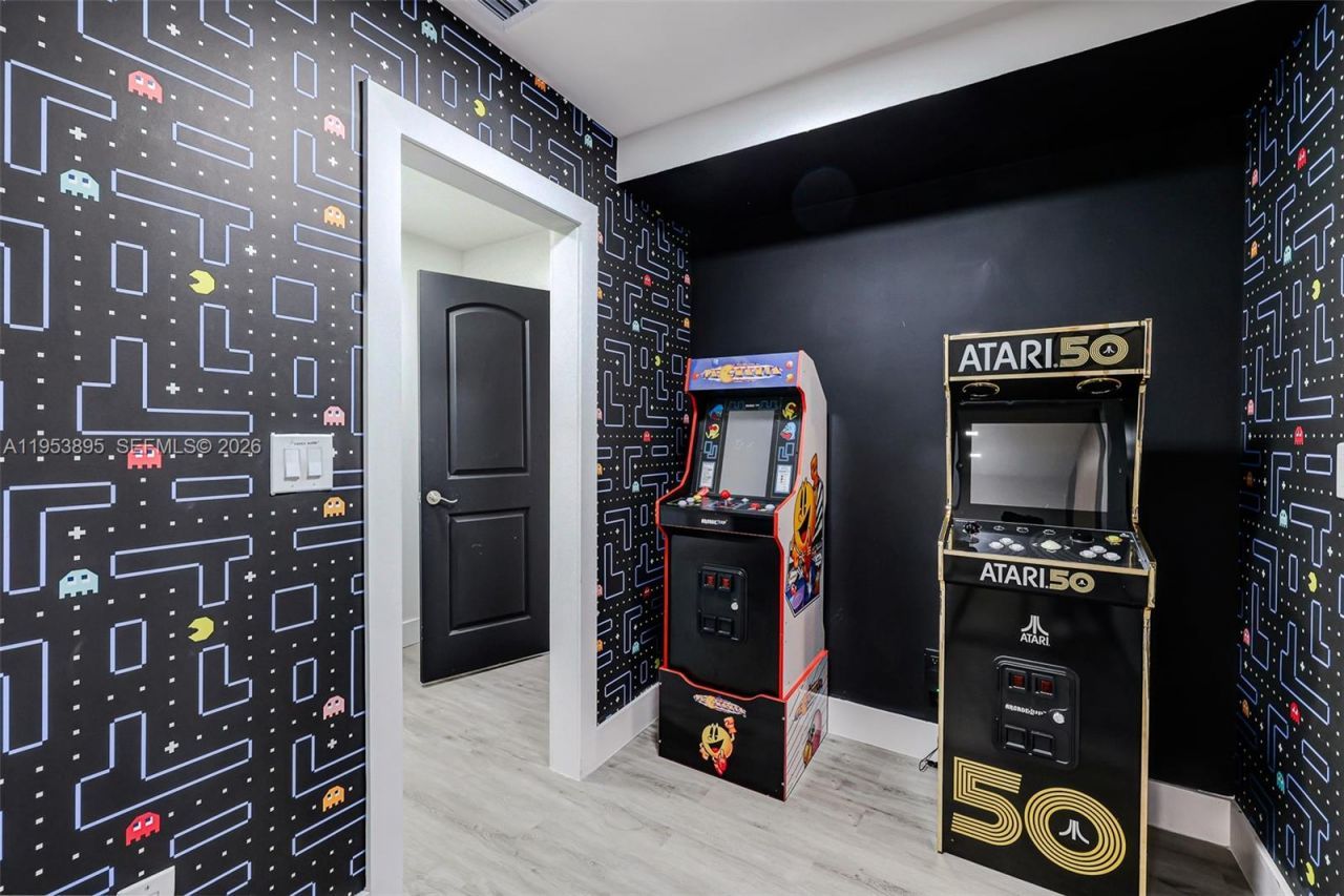 10870 SW 106th Ave , Miami, FL 33176 Photo