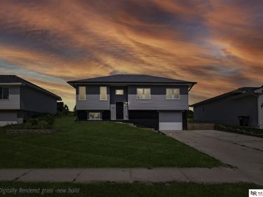 3809 Appaloosa Drive, Omaha, NE 68022