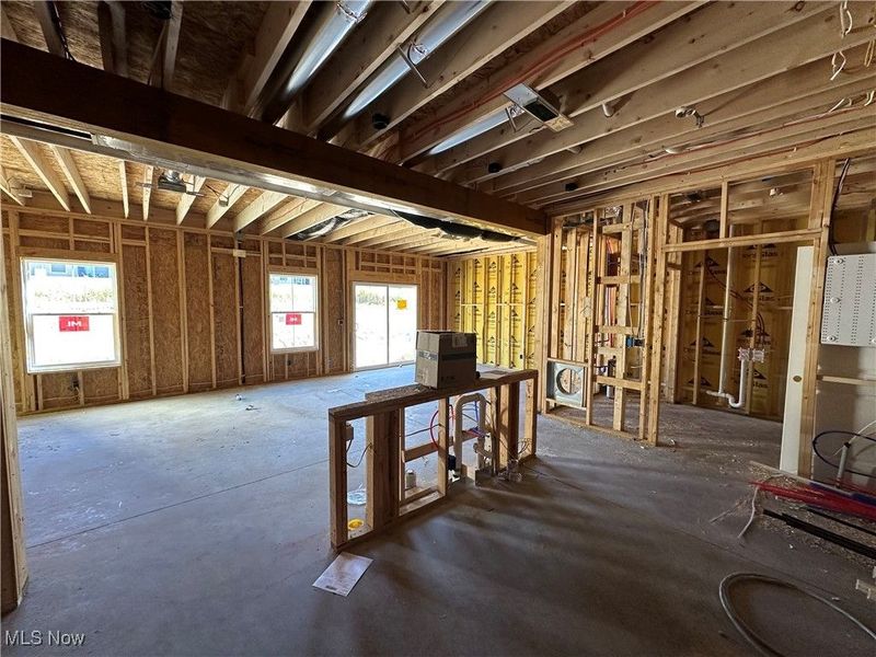 430 Honeycrisp Drive NE, Louisville, OH 44641 Photo 3