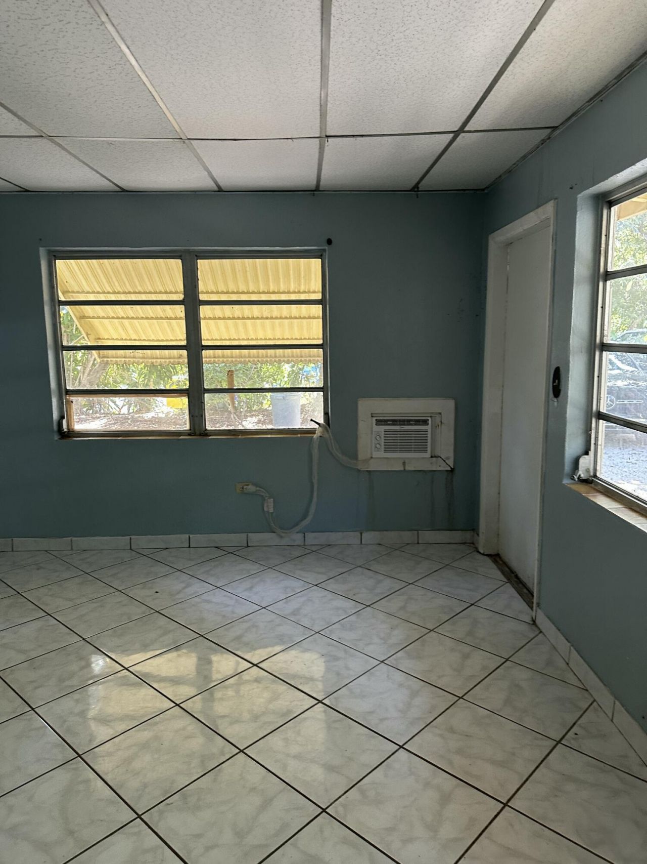 112 S Rolling Hill Road, Tavernier, FL 33070 Photo