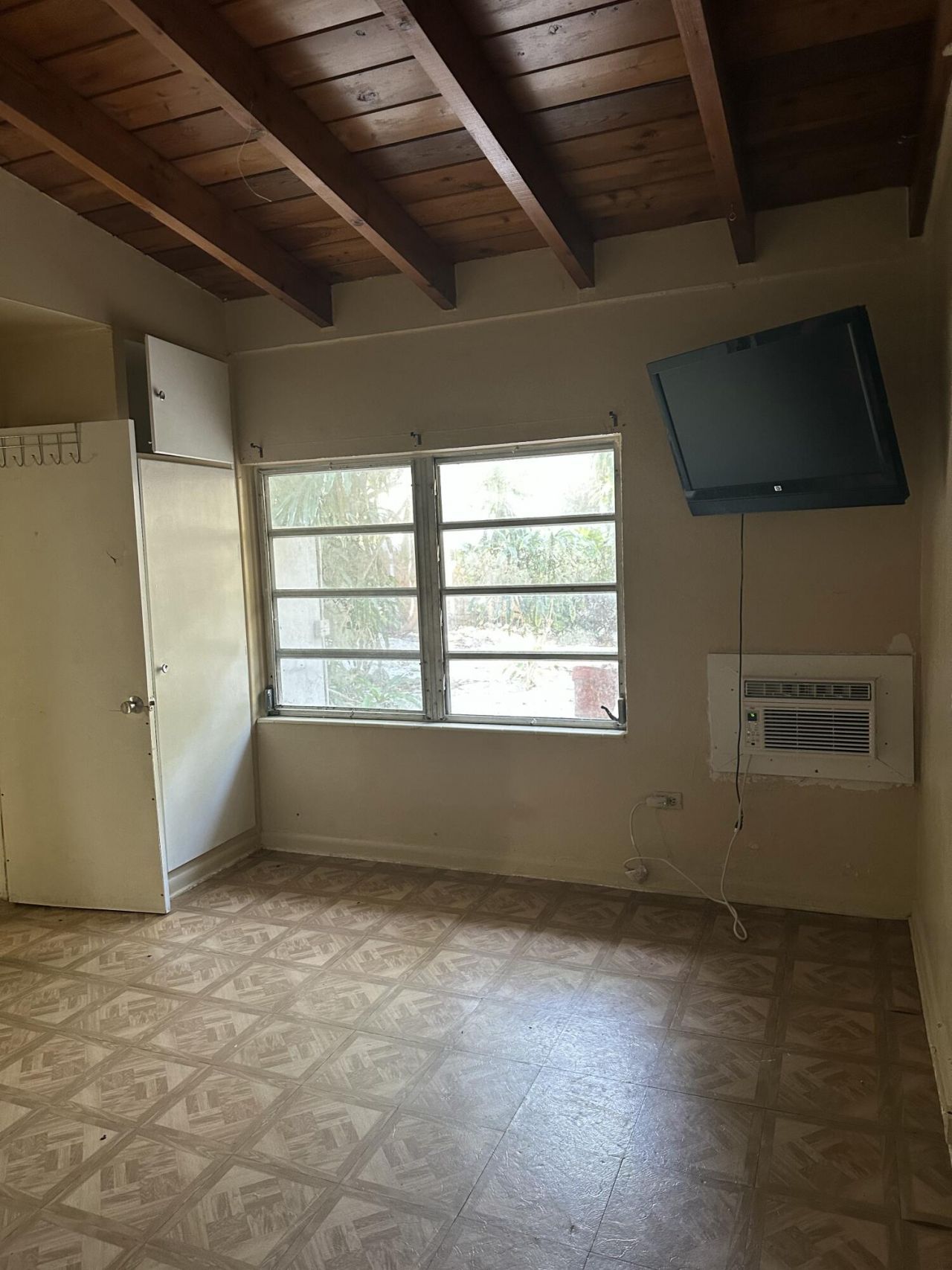 112 S Rolling Hill Road, Tavernier, FL 33070 Photo