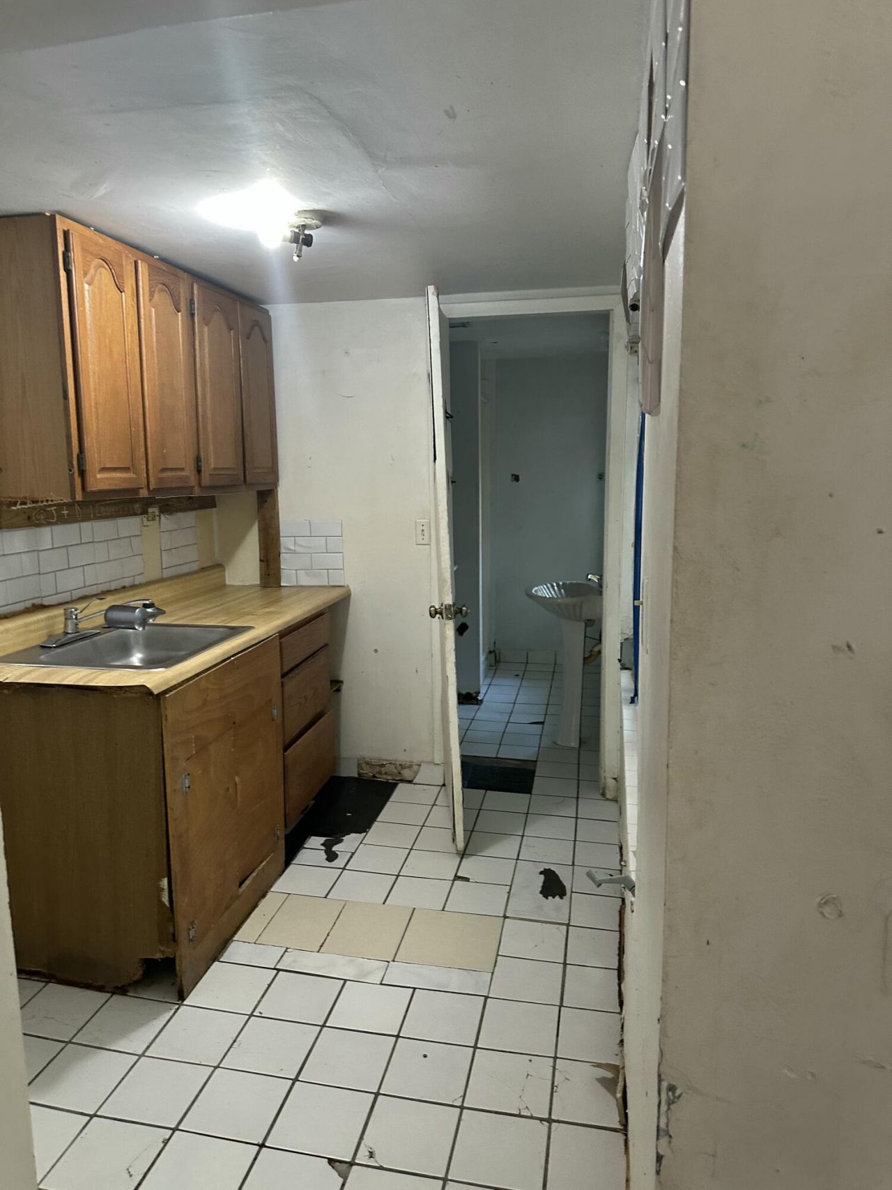 112 S Rolling Hill Road, Tavernier, FL 33070 Photo