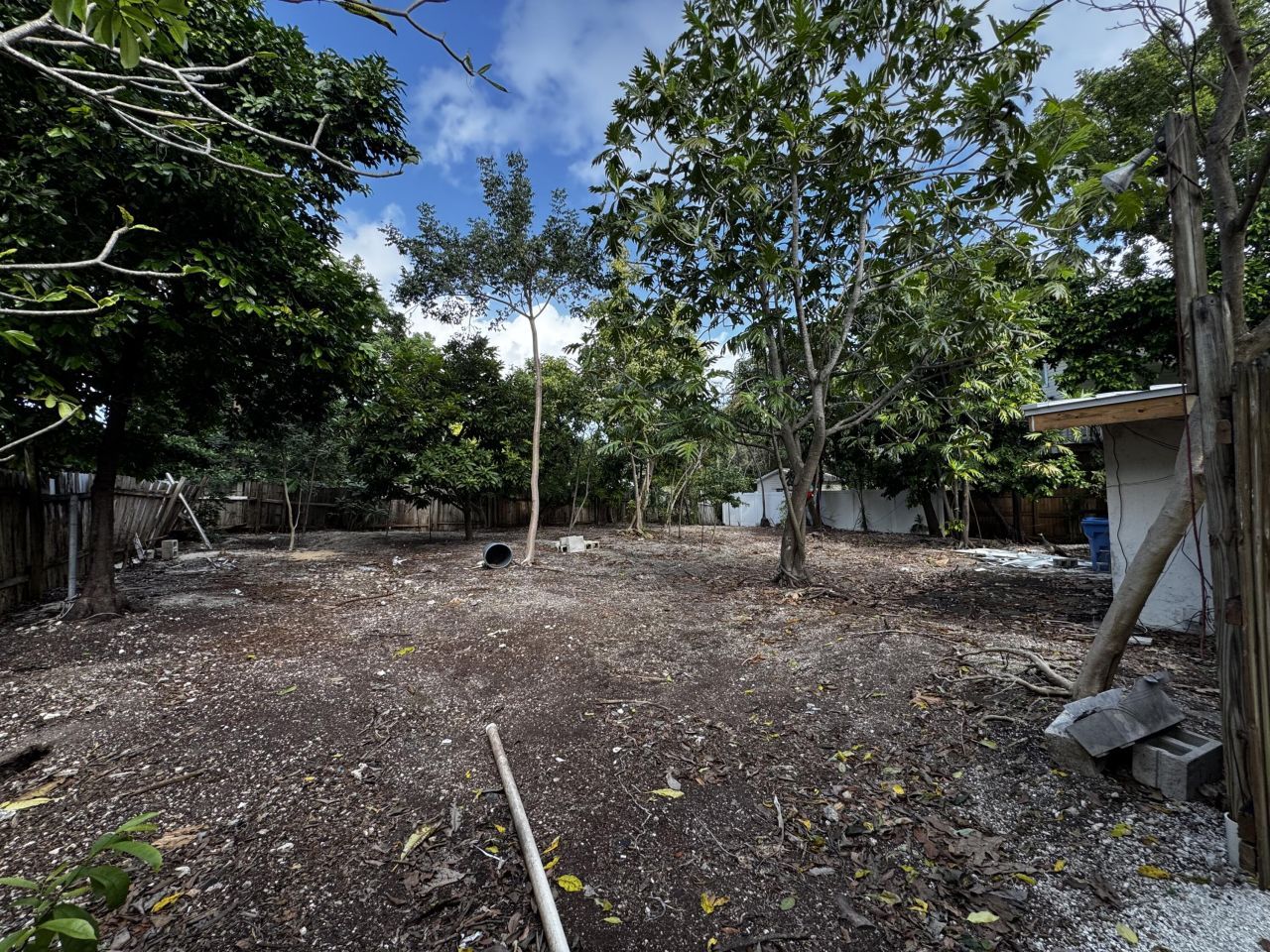 112 S Rolling Hill Road, Tavernier, FL 33070 Photo