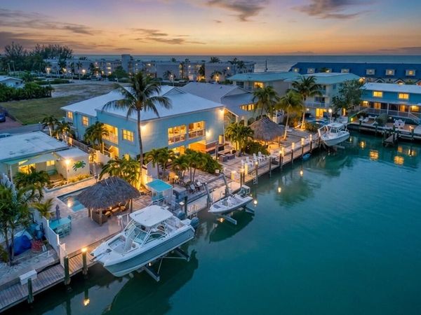 171 3rd Street, KEY COLONY, FL 33051