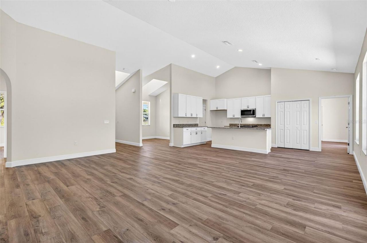 8312 Revels Road, Riverview, FL 33569 Photo