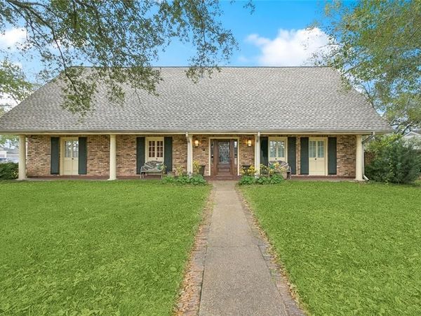 1000 RURAL Street, River Ridge, LA 70123