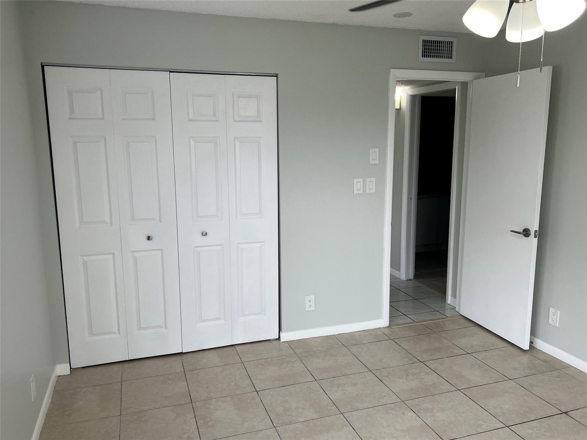 9920 NW 68th Place, Unit 210, Tamarac, FL 33321 Photo