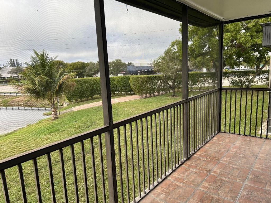 9920 NW 68th Place, Unit 210, Tamarac, FL 33321 Photo